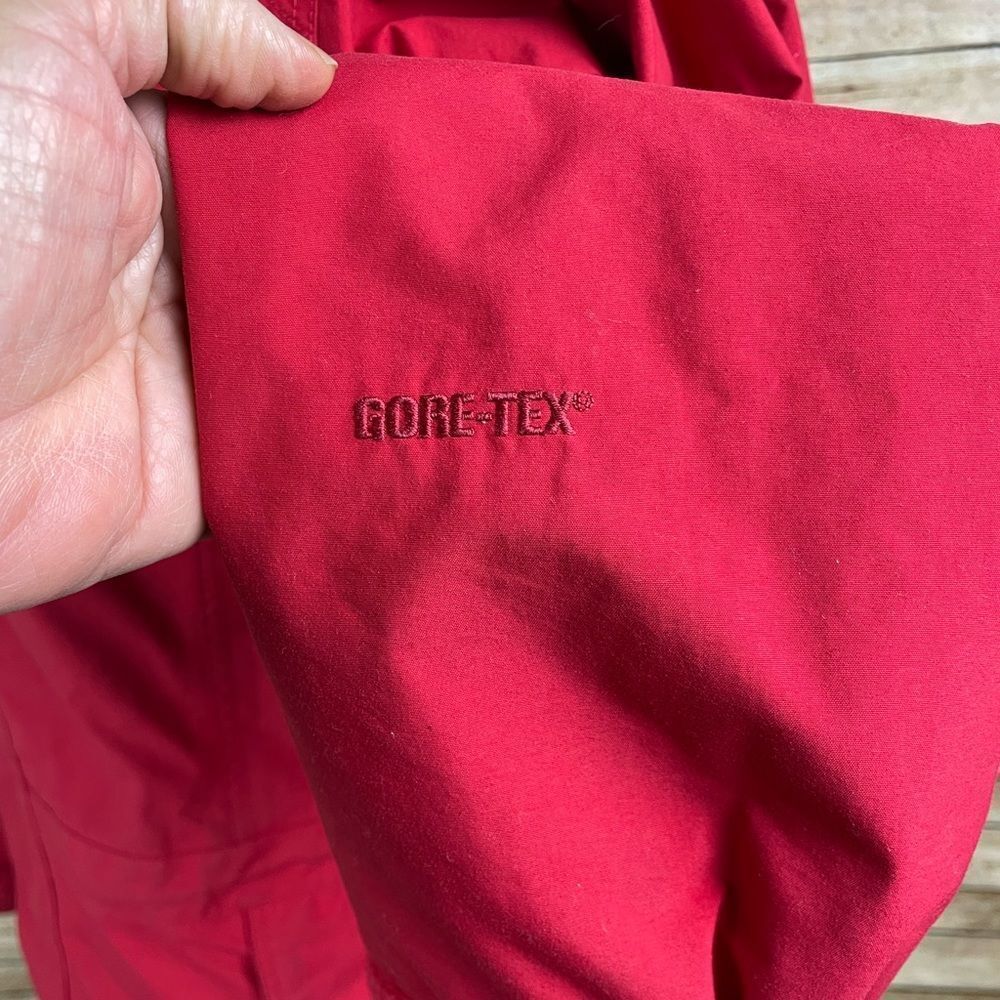 Patagonia Red Ski & Snow Jacket - Picture 4 of 12